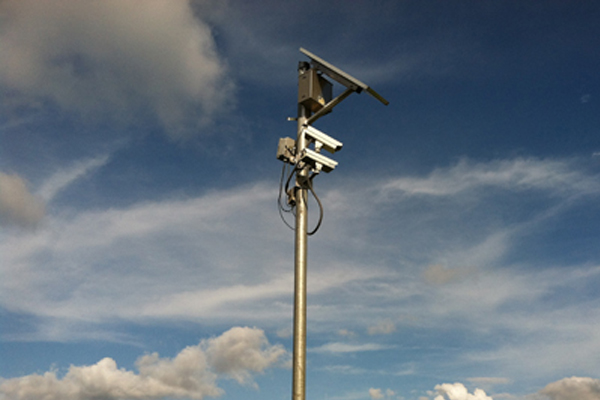 离网太阳能相机供电开云体育备用系统